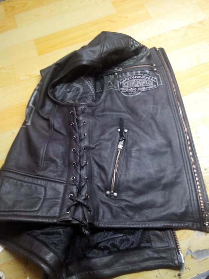 special%20best%20selling%20men's%20genuine%20road%20COOL%20Leather%20VEST%20(97196-14vm),motorcycle%20jacket%20S-XXL.jpg